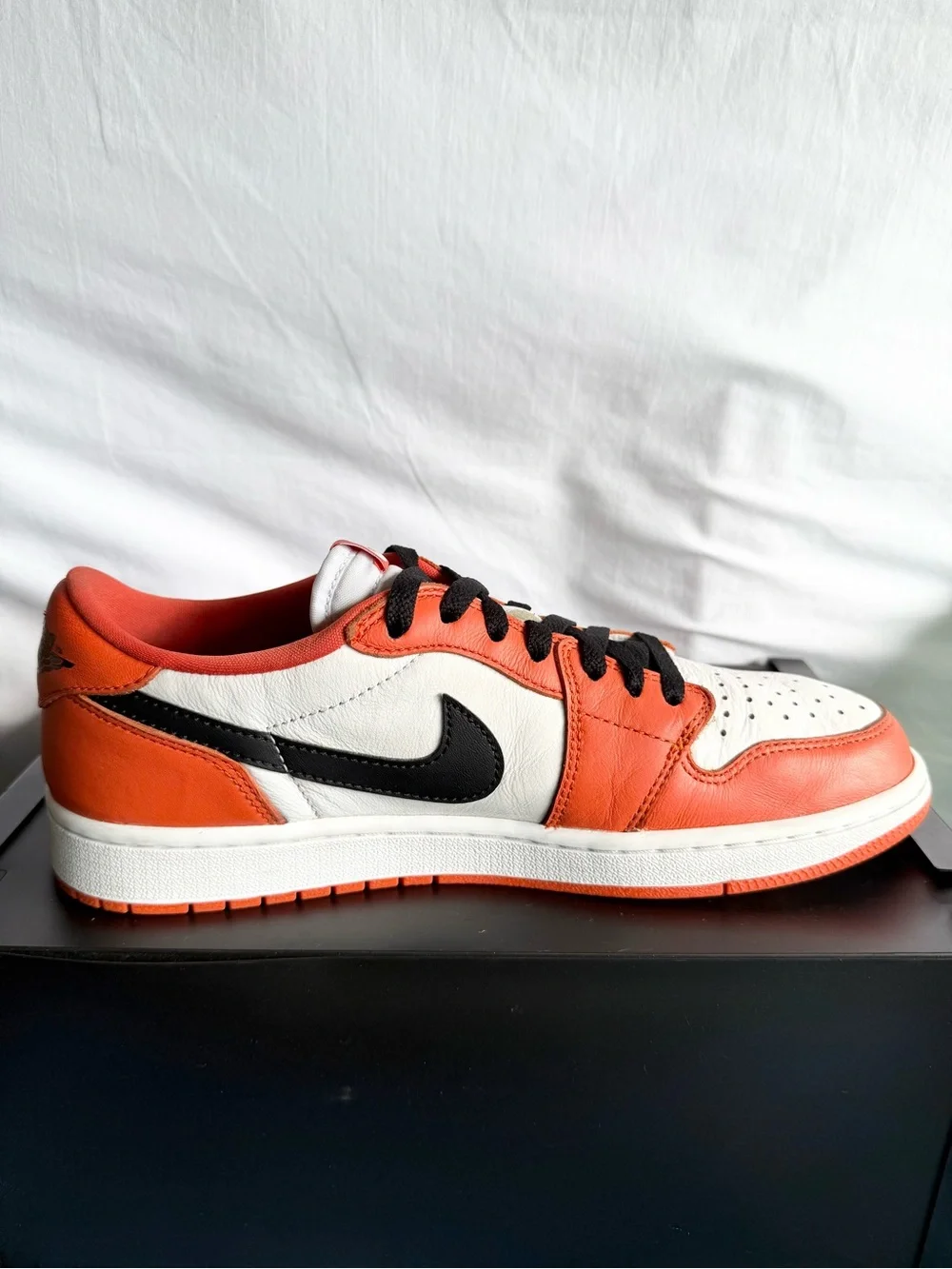AUTHENTIC Jordan 1 Low “Shattered Backboard” Starfish Orange size 10 CZ0790-801